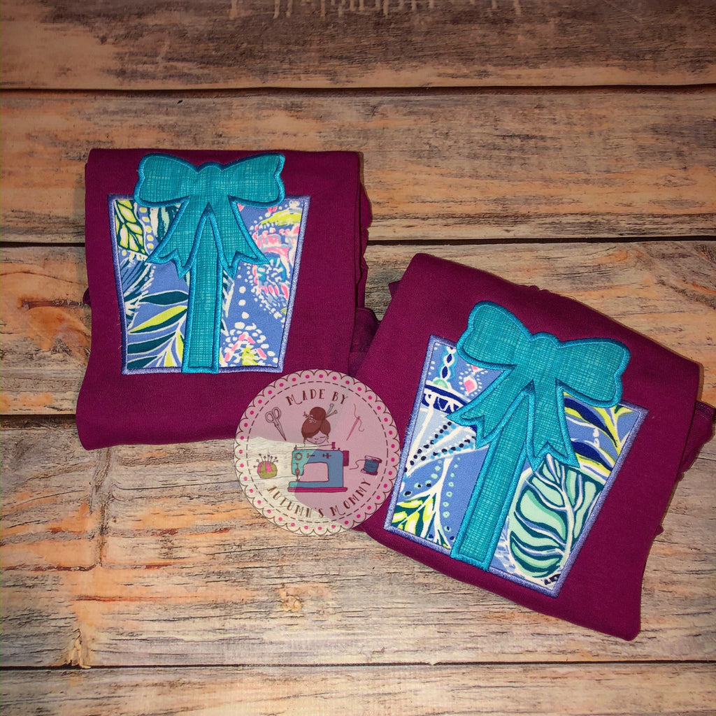 Lilly Girls Christmas Present Embroidery Appliqué Shirt